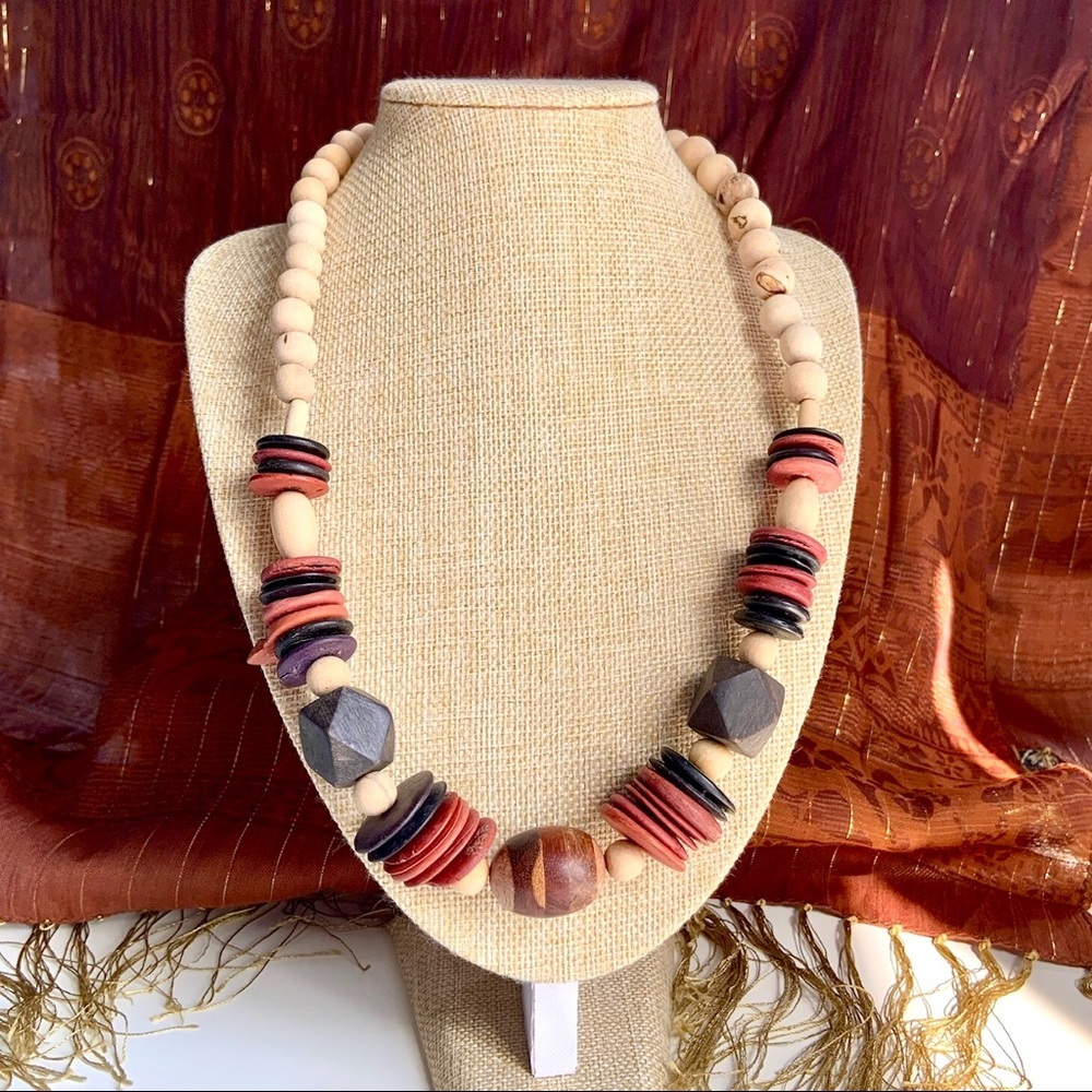Chunky boho wood bead necklace